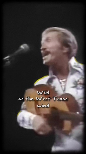 Marty Robbins' Iconic Performance of 'El Paso'