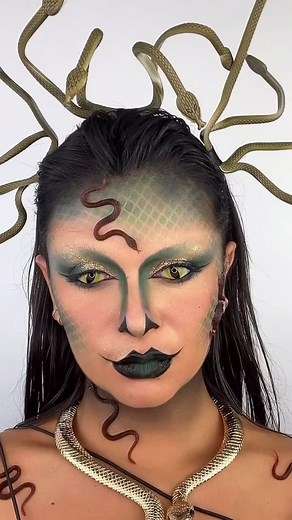 Collection Halloween NYX x Cirque du Soleil à Las Vegas