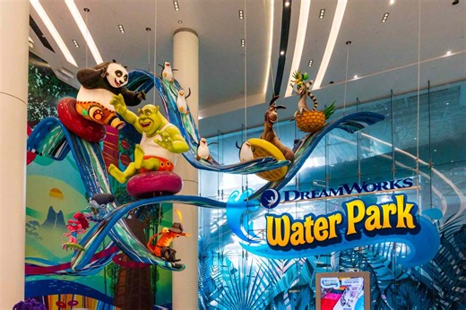 North America’s Largest Indoor Water Park Is 81 Degrees All Year Long—Just 30 Minutes From NYC
