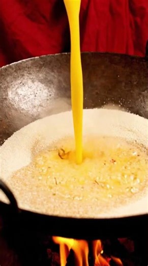 Easy Sooji Halwa Recipe | Soft & Delicious Semolina Dessert at Home #soojihalwa #dessert #recipe