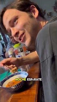 Esto le pasó a mi esposo 🇺🇸después de comer una cucharada de habanero 😂 #humor #mexico