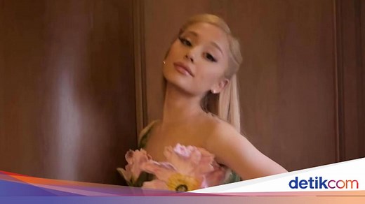 Lirik Lagu Intro End of The World Ariana Grande: Terjemahan dan Maknanya