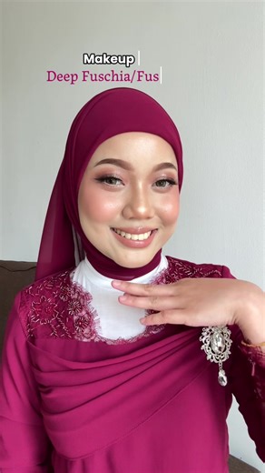Makeup tutorial deep fuschia/fuschia pink, okay next tema apa lagi korang!!