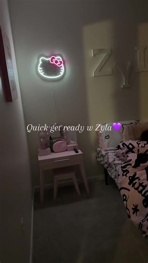 McKinzee Lara (@kinzeeskitchen)’s videos with original sound - ￼mari