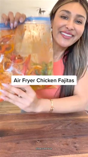 10 MIN LOW CARB DINNER IDEA! #foodie #Recipe #chef #deliciousfood #tasty #foodlover #foodblogger #cookingrecipe #cooking #cookies #homemade #yum #yummyfood #reelsfb #fyp #fypシ | Lowcarb Love