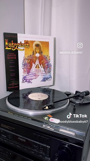 Aubrey Hays on TikTok