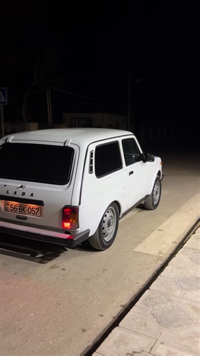 Exploring the Niva Lada and More with Layy