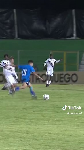 Amazing Goal by Michael Ventura in Concacaf U17 Championship