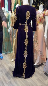 63K views · 4.2K reactions | صولد موش نورمال  القفطان حر خدمة كامل باليد ❤️ العباية اصلية دبي  مصر  تركيا  المودال لي يعجب 800 الف⚡️ خدمة التوصيل متوفرة 58ولاية لتواصل او الإستفسار  رقم الهاتف ☎️:0550434146 | ROCA Mode | Facebook