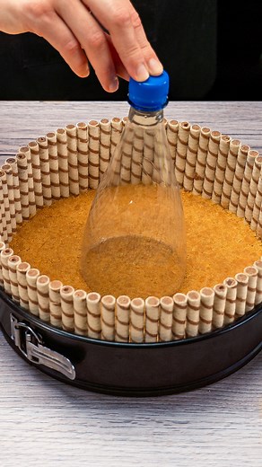 2.2M views · 20K reactions | Ingredients wafers rolls with cream: 500...