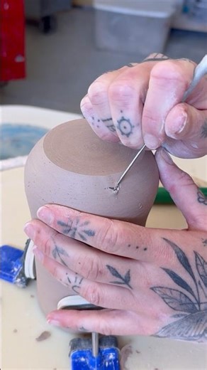 Let’s play what’s in my reclaimed clay #pottery #clay #ceramics #handmadepottery #oddlysatisfying