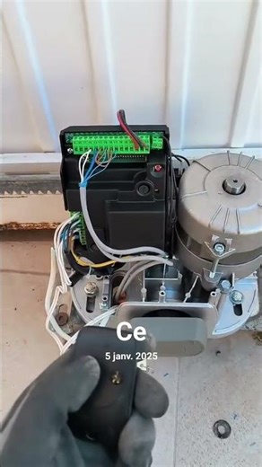 programmation du télécommande pour moteur porte coulissante somfy #bestisthebest