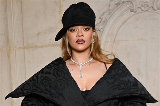 Watch Rihanna perform her first full concert in 8 years