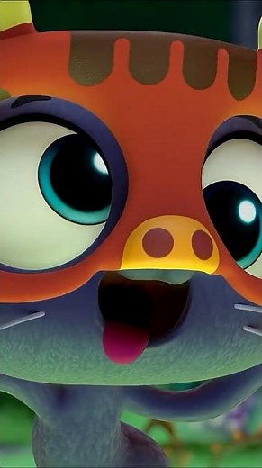 Scary? Or Silly? 😂 Bartleby’s Spooky Attempt! #trueandtherainbowkingdom #trueshorts #halloween