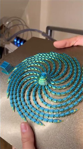 3D printed a flexible articulated jellyfish 💙 So Satisfying to Watch #sparkxi7 #3dprinting