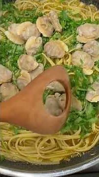 Linguine with Clams | Andrew Zimmern