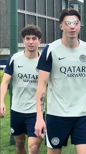 Waiting for 🙅‍♂️🖤💙