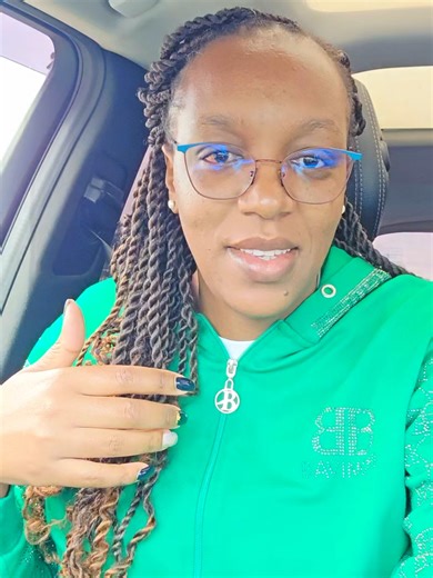 Exploring Styles: nails, fashion and self-expression