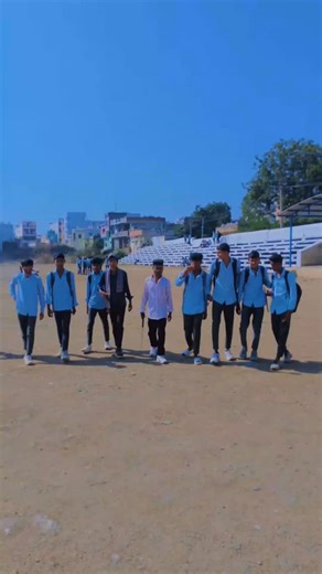 Monu Ka Diwana.💋🥶 on Instagram: "Saport system 🖤"