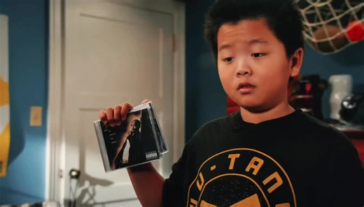 Daniel Caesar’s Best Moments in Fresh Off the Boat