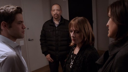4.5M views · 83K reactions | Patti LuPone never fails to bring the ✨ drama ✨ to the case. Stream Season 16 Episode 11 of SVU on Peacock TV. | Law & Order | Facebook