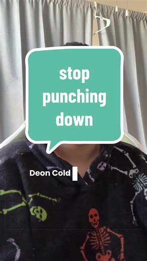 if we want to continually talk about apologies. at least two of the three people listed now owe apologies for what i think was unintentional harm. but that doesn't make it right. and i hope to see more people talk about it. other Black creators with tourettes to go follow: @shay. 🤍 and @Jhónelle Bean , as both of them have provided wonderful insight on the intersections of being Black and having tourettes. #tourettes #ticdisorder #baftas #delroylindo #jamiefoxx