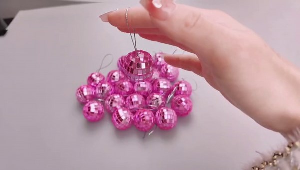 Newmemo Pink Disco Ball 24 Pcs Hanging Mirror Disco Balls Pink Mini Disco Balls Ornaments Reflective Mirror Ball Cake Decoration with Rope Christmas Tree Wedding Dance Music Festivals Decor