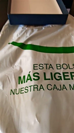 le llegó un paquete a cosmo