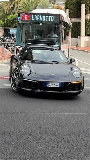 Beautiful Couple with Porsche 911 in Monaco #monaco #supercars #luxury #lifestyle