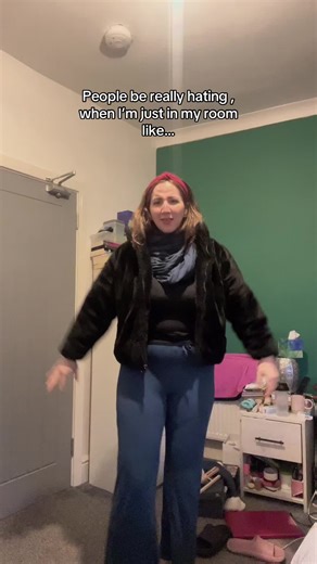 Capybeara (@capybeara922)’s videos with Add Annie to Your Collection - Sony Pictures