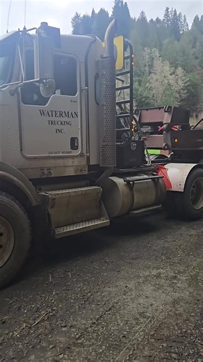 Hauling Timber with a Yarder in Oregon