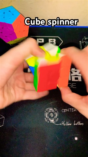 How to spin cube fast trick #fidgettoys #rubikscube #cubing