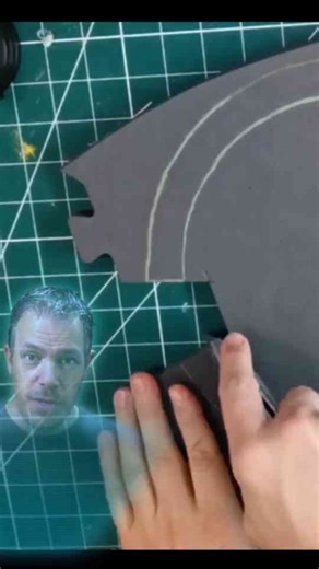 DIY Star Wars droid from foam easier than you think