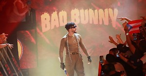 アメフト・スーパーボウル2026丨ハーフタイムショーの出演者は？日本時間何時から？