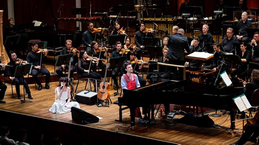 Laufey, dodie, Jacob Collier Deliver 'Wild Mountain Thyme' | Next at the Kennedy Center