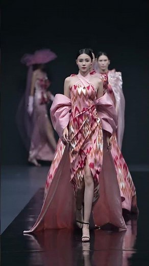 Asian Model | Fashion Show Shanghai