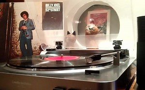 平民黑胶唱机：铁三角AT-LP60（内录+外放）--BILLYJOEL《52ndStreet》