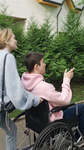 Looking for safe, reliable, and wheelchair-friendly transportation in Arizona? 🚐 Whether it’s a doctor’s appointment, family visit, or a special outing, we make it easy to secure accessible rides for your loved ones. Comfort, care, and peace of mind—every step of the way. 💙 Learn more at HealthLiftAZ.com #AccessibleTransportation #WheelchairFriendly #ArizonaRides #NEMT #ChandlerAZ #GilbertAZ #MesaAZ #ParadiseValleyAZ #Phoenix #Tucson | HealthLift Non-Emergency Medical Transportation of Arizona