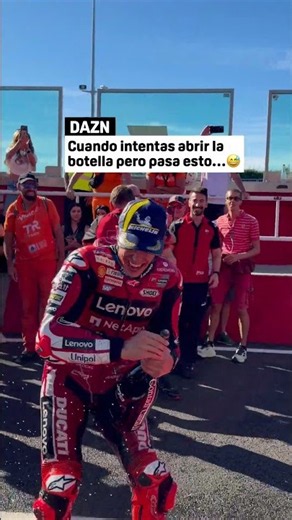 Marc , ¿necesitas ayuda?😅#SanMarinoGP 🇸🇲 #MotoGP 🏁
