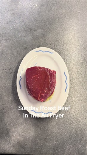 Sunday Roast beef in the air fryer #sundayroast #roastbeef #cookwithbrett #tiktokfood #airfryerrecipe