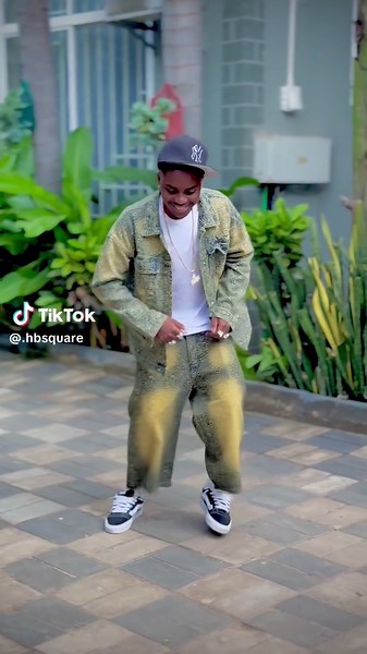 Hard Dripping Square Dance Excitement