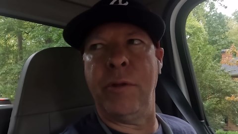 Driver Caught Smashing Windows After Wreck!