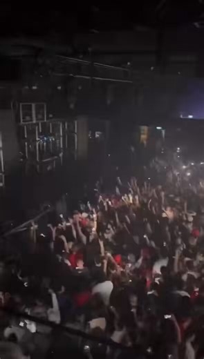 3 years ago today, Drake pretended to be a "small local artist" and performed a surprise opening set for Lil Wayne in Toronto (2023)