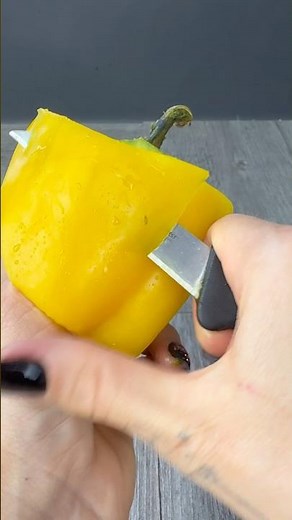 Teaching how to peel a pepper part2)) #asmr #asmrvideo #peper