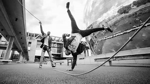 BuzzVideos - Jump to it and learn how to be a skipping rope pro