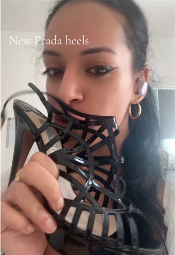 I love shoes @Prada #prada #heels #fashion