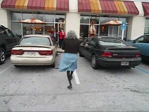 Old Lady Dance In Public @GrannyLand #TwerkingInPublic #ITwerkForJesus