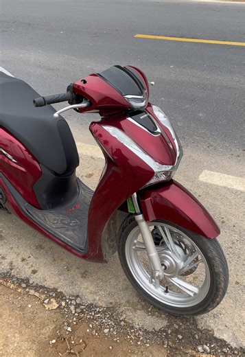 Ae nào phông bạt thì ghé chơi còn mấy ông ngồi chê phông bạt thì né em ra😆#sh125i