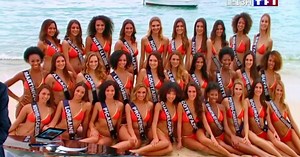Miss France : cette séquence de candidates seins nus en direct va coûter cher à TF1, la chaine lourdement condamnée