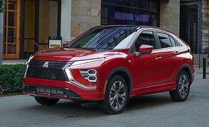 Apple CarPlay on Mitsubishi Eclipse Cross, how to connect